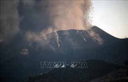 Tây Ban Nha: Núi lửa Cumbre Vieja lập kỷ lục về thời gian phun trào