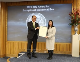 Thuyền viên Việt Nam được Tổ chức Hàng hải Quốc tế trao giải thưởng Hành động dũng cảm đặc biệt