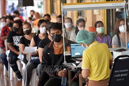 Dịch COVID-19: Thái Lan tiếp tục gia hạn tình trạng khẩn cấp