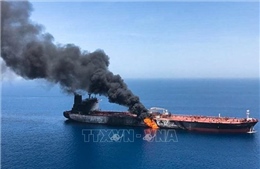 Một vụ nổ trên tàu chứa dầu ở Nigeria