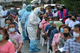 Thái Lan: Số ca mắc COVID-19 có thể lên tới 100.000 ca/ngày vào dịp Tết Songkran