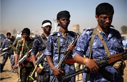 Thông qua nghị quyết áp đặt lệnh cấm vận vũ khí đối với nhóm Houthi ở Yemen
