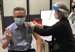 Thái Lan quyết định liều lượng vaccine mRNA tiêm cho người cao tuổi