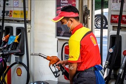 Giá dầu châu Á chiều 28/3 giảm hơn 5 USD