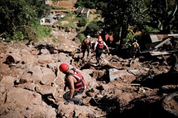Tổng thống Nam Phi cam kết giám sát việc sử dụng các quỹ cứu trợ nạn nhân lũ lụt