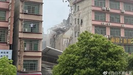 Vụ sập tòa nhà 6 tầng tại Trung Quốc: Nhiều người đang bị mắc kẹt