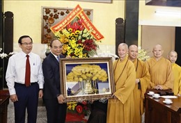 Chủ tịch nước chúc mừng chức sắc Giáo hội Phật giáo Việt Nam tại TP Hồ Chí Minh