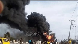 Cháy nổ trạm xăng khiến ít nhất 20 người bị thương ở Nigeria