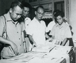 55 năm Ngày mất nhà báo - liệt sỹ Bùi Đình Túy: Người đầu tiên vinh dự chụp ảnh màu về Bác Hồ