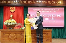 Bà Huỳnh Thị Chiến Hòa được bầu giữ chức Chủ tịch HĐND tỉnh Đắk Lắk, khóa X