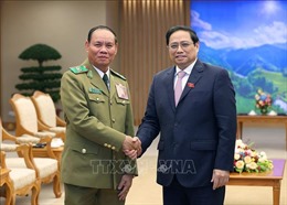 Thủ tướng Phạm Minh Chính tiếp Phó Thủ tướng, Bộ trưởng Công an Lào