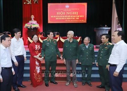 Đại tướng Lương Cường tiếp xúc cử tri tại Thanh Hóa