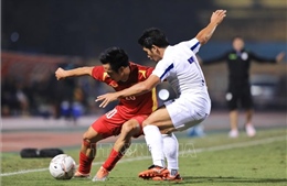 Giao hữu bóng đá quốc tế: Việt Nam thắng Philippines 1-0