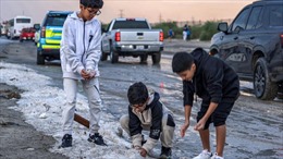 Kuwait lần đầu có mưa đá kèm dông sau 15 năm