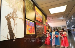 Triển lãm &#39;Hội tụ tinh hoa mỹ thuật Việt - Hàn&#39; với 300 tác phẩm đặc sắc
