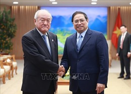 Thủ tướng Phạm Minh Chính tiếp Bộ trưởng Tài chính Nhật Bản