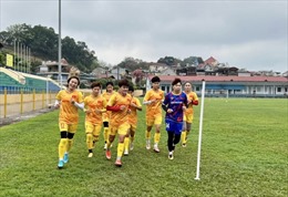 Đội tuyển Bóng đá nữ Việt Nam luyện tập với cường độ cao tại Quảng Ninh