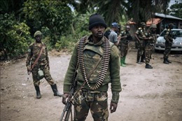 Các tay súng tấn công sát hại 12 người tại CHDC Congo