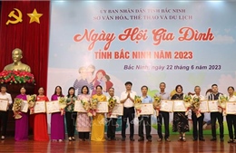 Bắc Ninh: Biểu dương 40 gia đình văn hóa tiêu biểu 