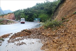 Ngành giao thông tập trung ứng phó mưa lũ, sạt lở đất ở Tây Nguyên, Bắc Bộ