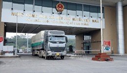 Xuất nhập khẩu qua cửa khẩu Lào Cai ổn định