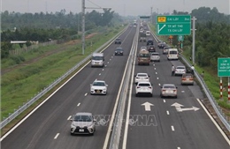 Bộ Giao thông Vận tải nêu lý do chưa trình dự thảo nghị quyết thu phí cao tốc