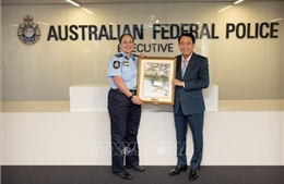Đoàn công tác Bộ Công an Việt Nam thăm và làm việc tại Australia