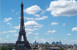 Thị trưởng Paris thúc đấy dự án cấm ô tô lưu thông quanh tháp Eiffel