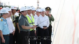 Thủ tướng Phạm Minh Chính kiểm tra thi công Dự án Nhà ga T3, sân bay Tân Sơn Nhất