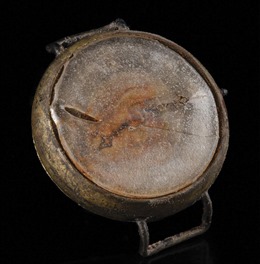 Chiếc đồng hồ tìm thấy sau vụ ném bom nguyên tử ở Hiroshima có giá hơn 31.000 USD