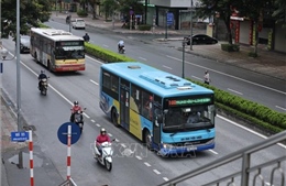 Hà Nội tạm dừng hoạt động 5 tuyến buýt