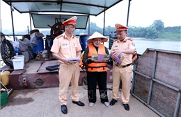 Tuyên Quang bảo đảm an toàn giao thông đường thủy trong mùa mưa bão