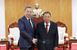 Chủ tịch nước Tô Lâm thăm các đồng chí nguyên Lãnh đạo cấp cao Lào