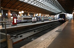 Pháp: Cơ quan công tố điều tra vụ phá hoại đường sắt trước thềm Olympic