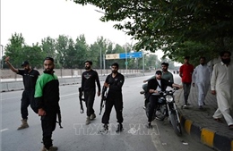 Pakistan và Ấn Độ nhất trí gia hạn ngừng bắn