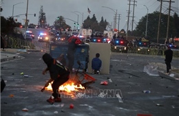 Mỹ: Biểu tình tại Los Angeles tạm lắng trong giờ giới nghiêm
