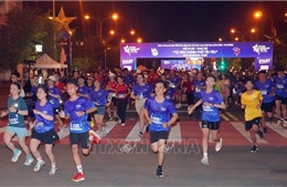 Hơn 5.000 người tham gia Giải đi bộ - chạy bộ &#39;Tự hào Thành phố tôi yêu&#39;