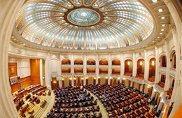 Romania thành lập liên minh cầm quyền mới