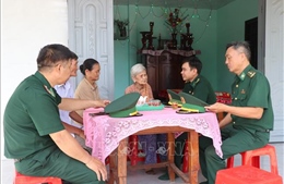 Các địa phương tổ chức nhiều hoạt động chăm lo gia đình chính sách