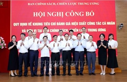 Tiên phong triển khai khung đánh giá hiệu suất công tác trong các cơ quan Trung ương