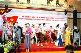 Hân hoan chào mừng đại lễ của dân tộc tại Campuchia