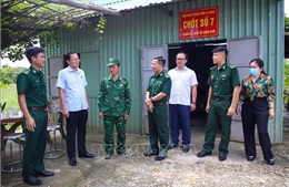 Gắn bó mật thiết với nhân dân, giữ vững &#39;phên dậu&#39; của Tổ quốc 