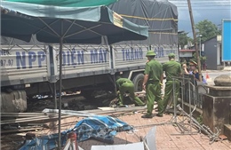 Quảng Trị: Khởi tố tài xế lao xe vào chợ ở Lao Bảo khiến nhiều người thương vong