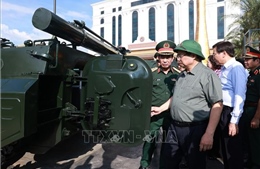 Thủ tướng làm việc với lãnh đạo Quân ủy Trung ương, Bộ Quốc phòng về phát triển công nghiệp quốc phòng