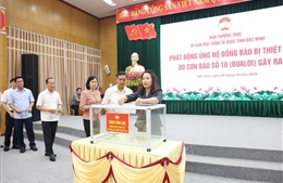 Chung tay hỗ trợ đồng bào bị thiệt hại do ảnh hưởng của bão số 10