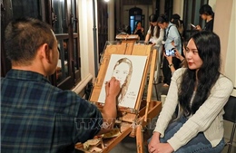 Lần đầu tiên Bảo tàng Mỹ thuật Việt Nam mở cửa đón khách đêm