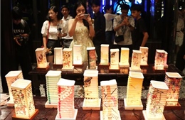 Chương trình Trung thu Hoàng cung Huế rực rỡ sắc màu và đậm chất cổ truyền