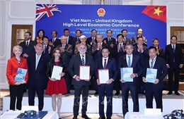 Tổng Bí thư Tô Lâm chứng kiến Lễ trao thỏa thuận hợp tác Việt Nam - Anh