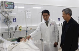 Thăm hỏi, động viên các nạn nhân trong vụ ngạt khí tại Điện Bàn Tây, Đà Nẵng