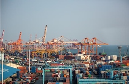 Hàn Quốc và Mỹ ký bản ghi nhớ về cam kết đầu tư thương mại và giảm thuế